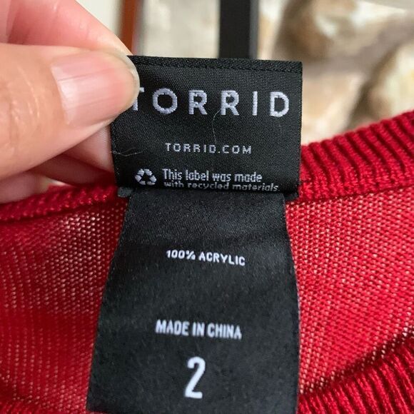 Torrid x Marvel women’s plus Spider man Christmas sweater size 2 - Picture 2 of 10